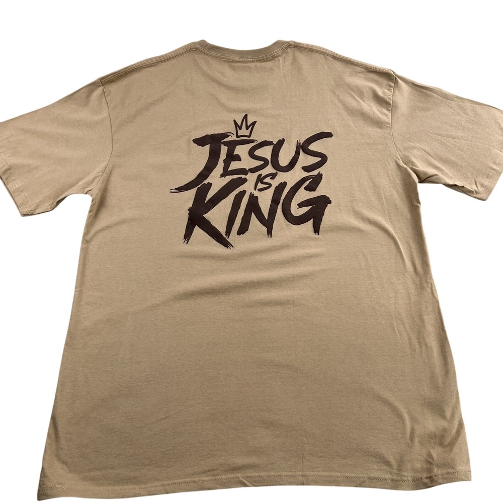 Gods Love Overcomes Jesus Is King Graphic T Shirt 2XL Tan Men Christian Faith